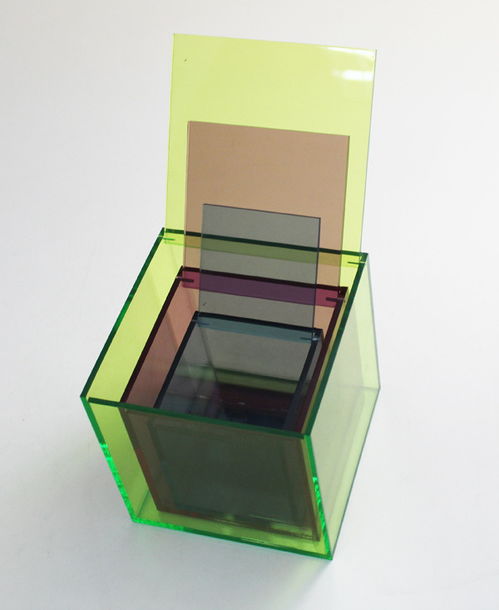 透明储物，多彩生活——深圳市龙岗区力驰亚克力展示制品厂定制亚克力储物盒